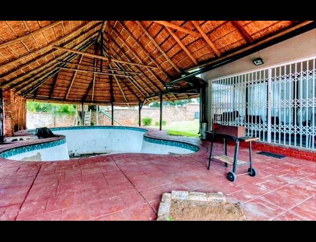4 BEDROOM HOUSE FOR SALE IN RIDGEWAY